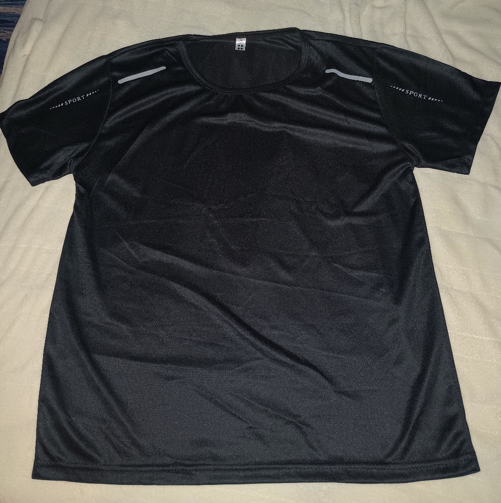 Black Men's Sport Shirt Size Large